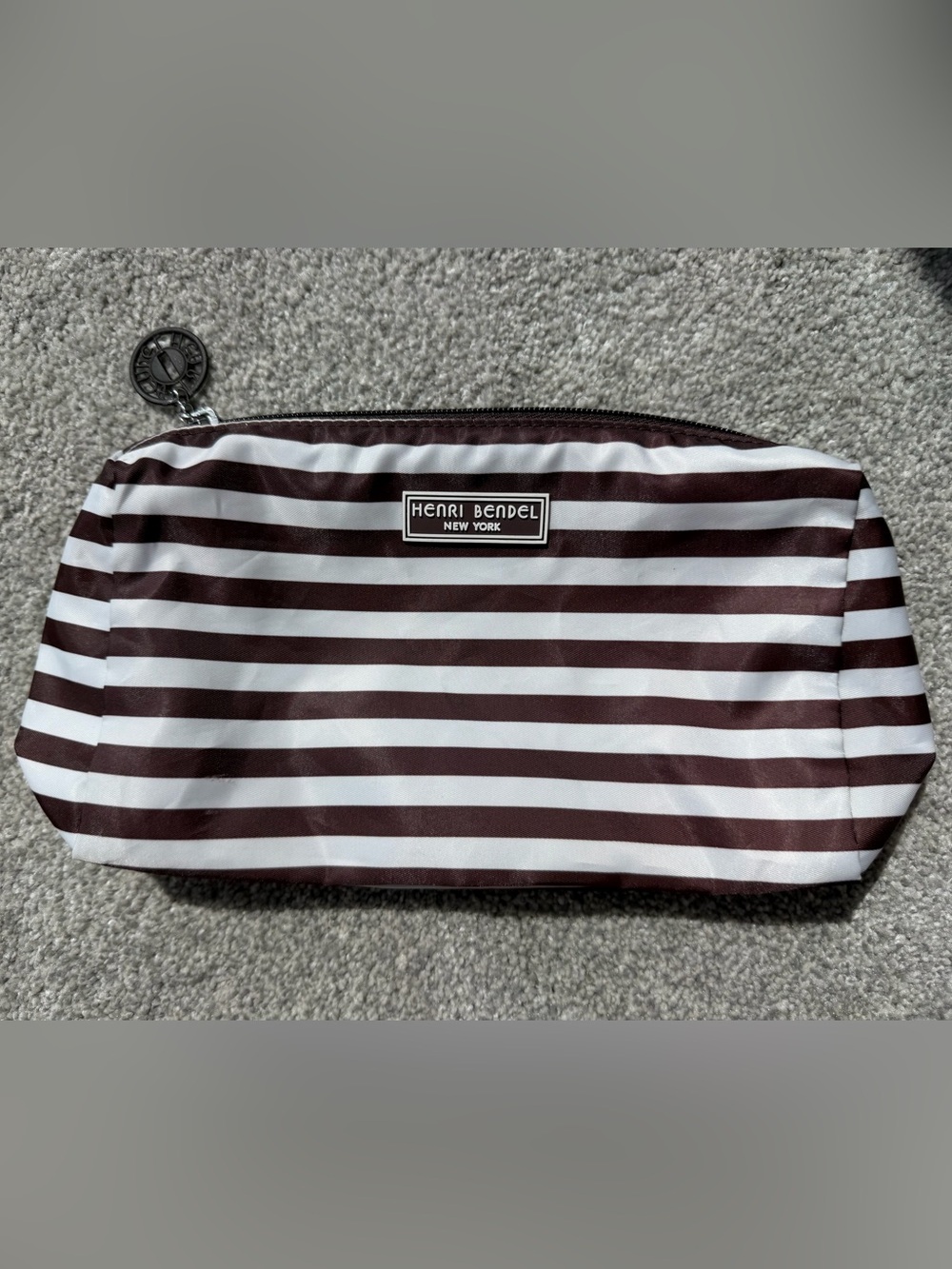 Henri Bendel New York Signature Stripe Toiletry Pouch Cosmetic Makeup Travel Bag